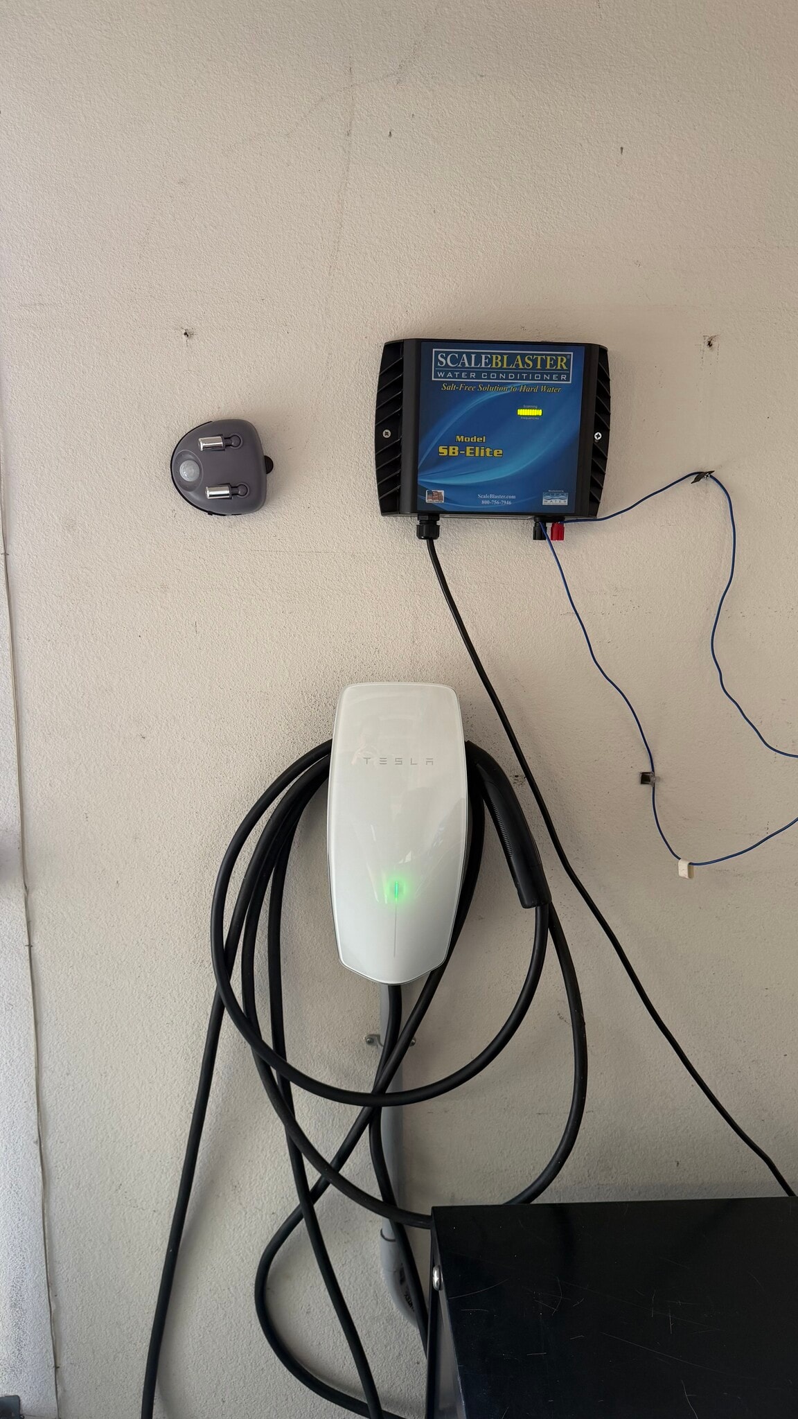 TESLA /EV CHARGER - 8554 Burnet Ave