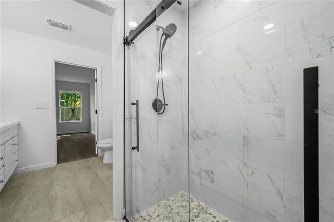 Building Photo - 1523 NE 1st Ave