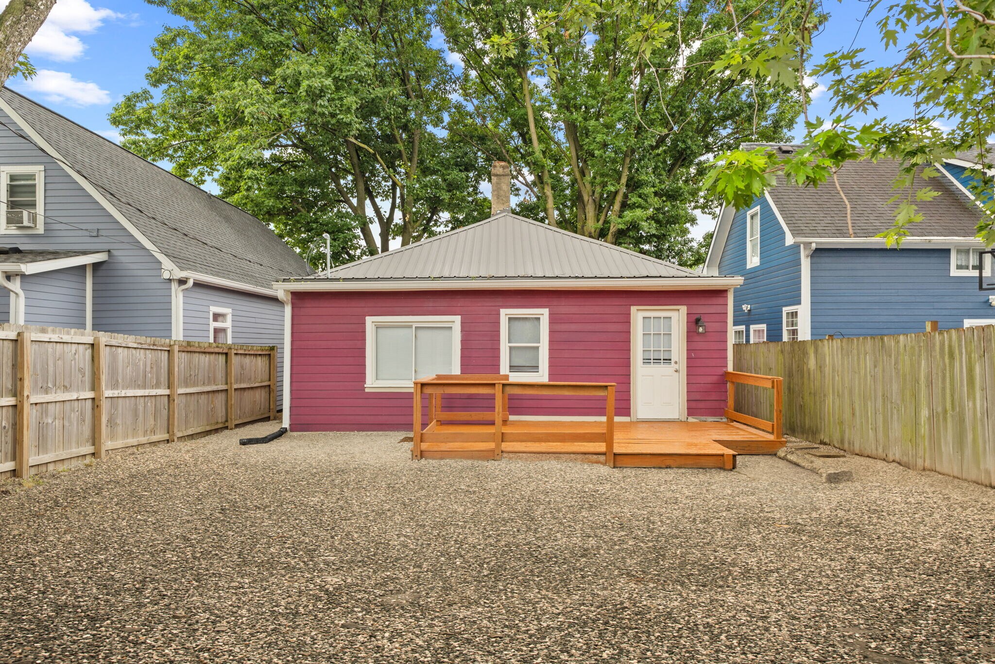 Building Photo - 734 Parkway Ave
