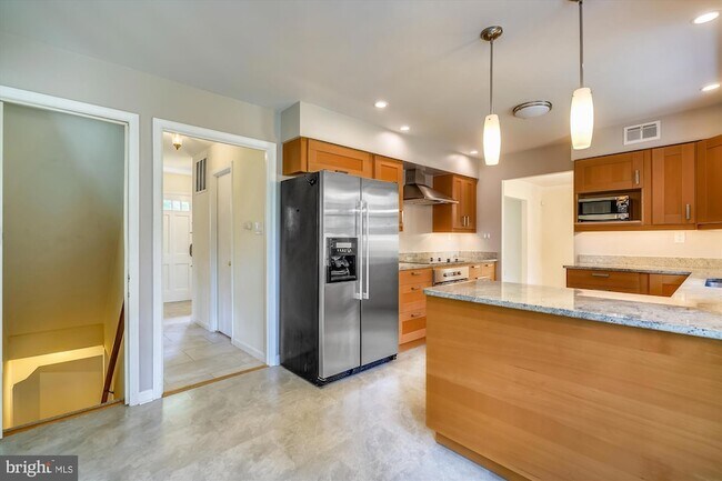 Building Photo - 11200 Powder Horn Dr
