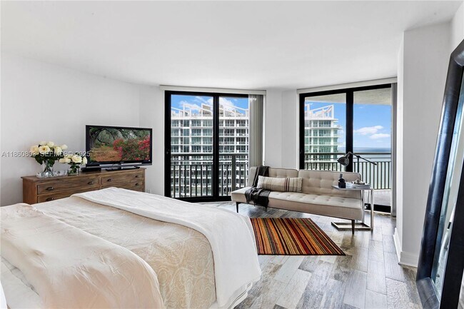 Building Photo - 3000 N Ocean Dr