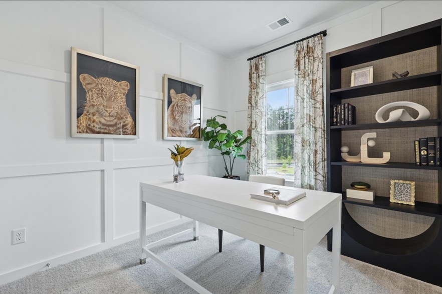 1th fl bedroom/office space - 421 Talbot Dr