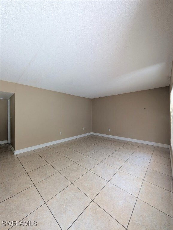 Building Photo - 1830 Maravilla Ave