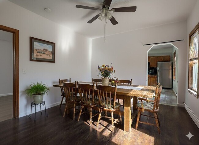 Building Photo - 26 Abbott St