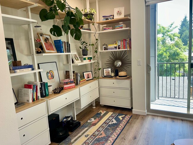 Building Photo - Pinehurst Townhome