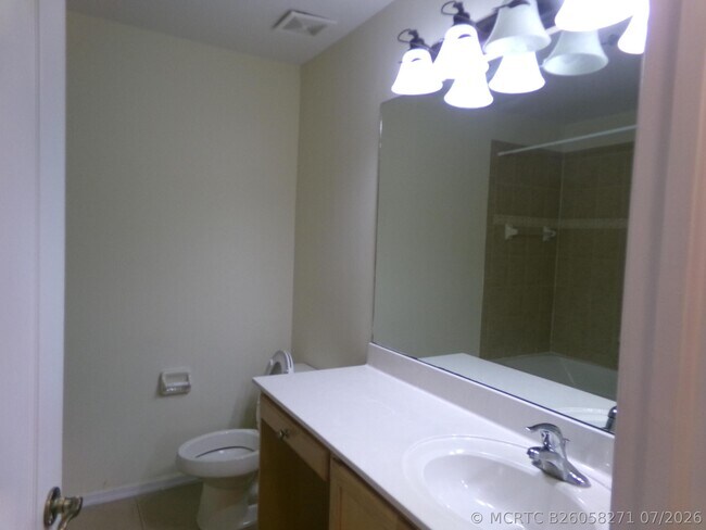 Building Photo - 2132 SE Eatonville Dr