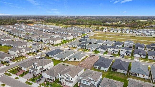 Building Photo - 4959 Shady Pnes Dr