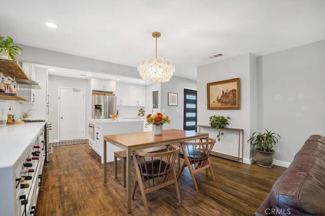 Building Photo - 22041 San Miguel St