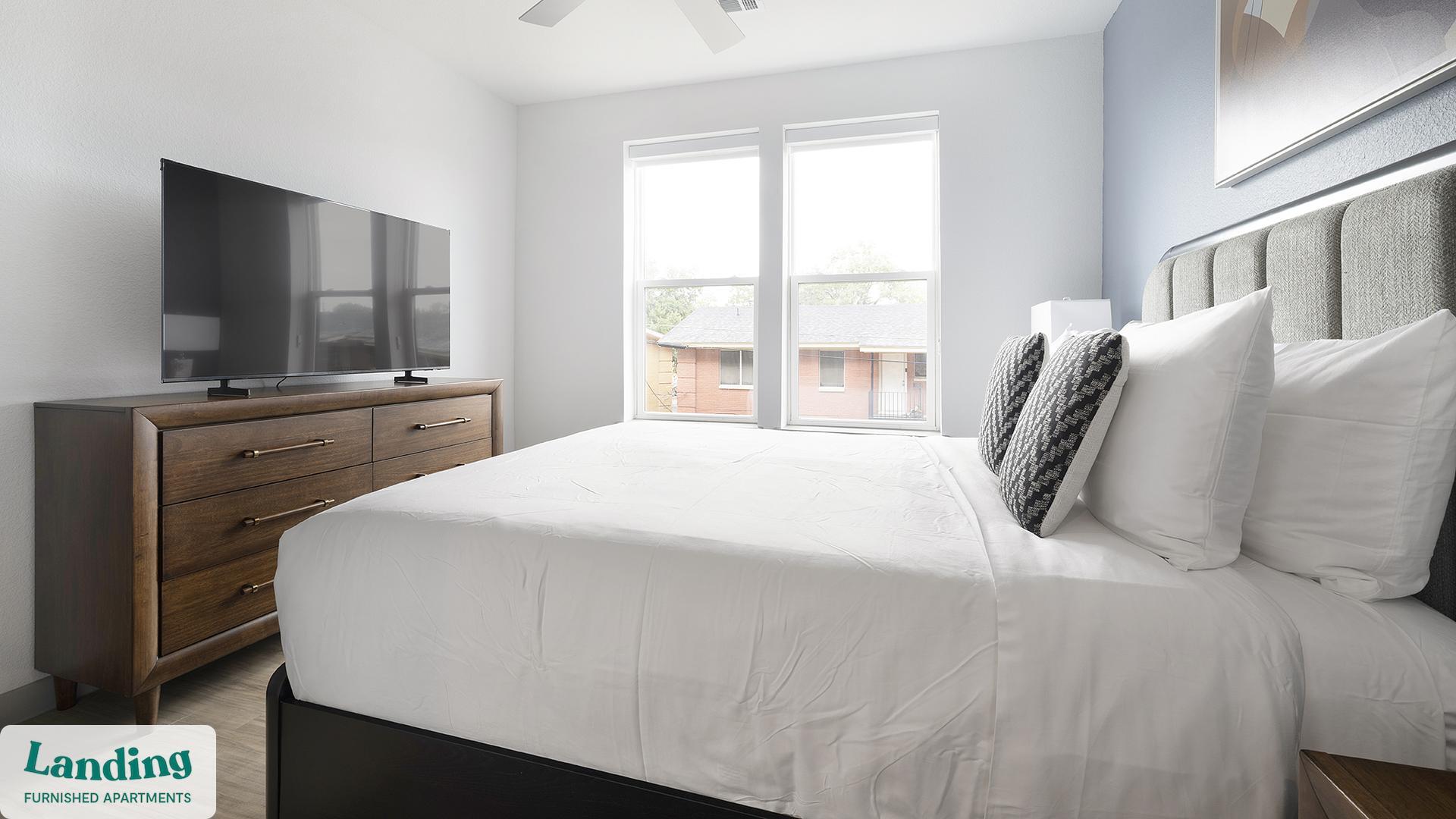 Building Photo - 3706 Goodwin Ave