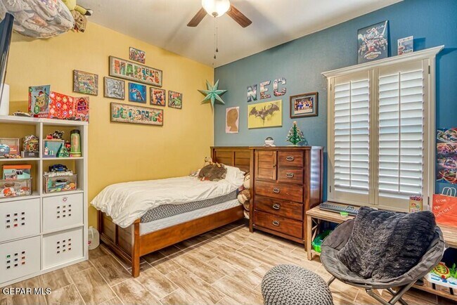 Building Photo - 13102 Cozy Cove Ave