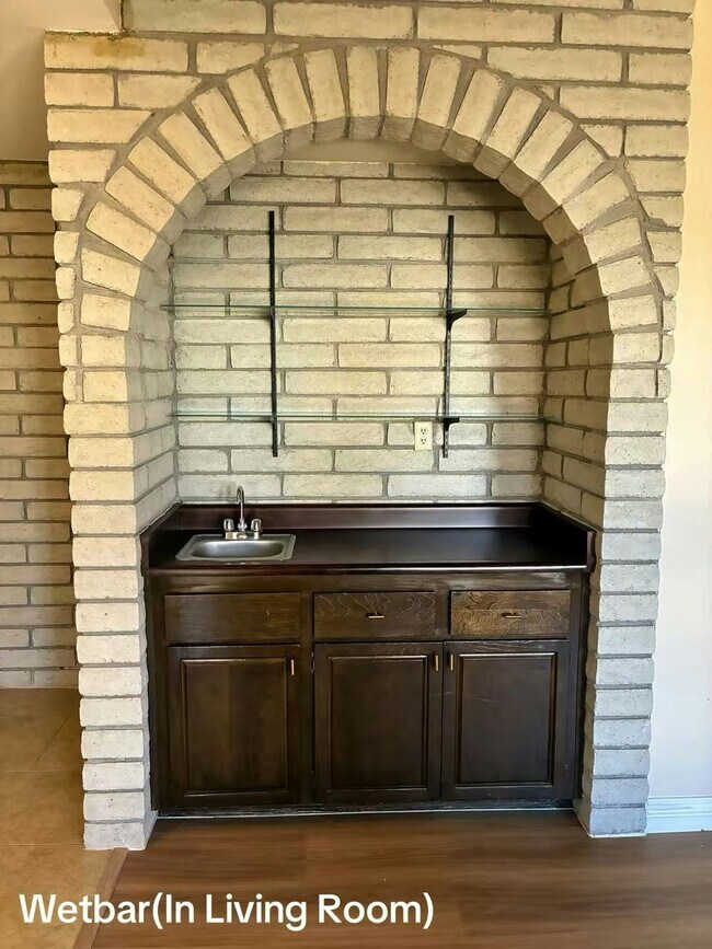 Building Photo - 609 Spyglass Ln