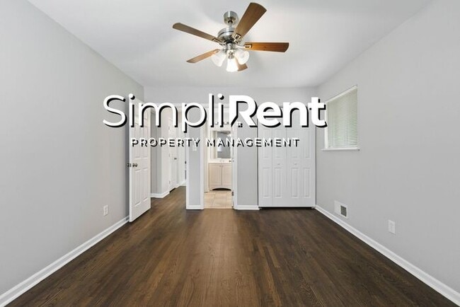 Building Photo - JUST REDUCED *ALL ELECTRIC* Ranch in River...