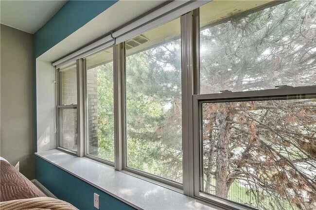 Building Photo - Urban Living in Downtown OKC - 2 Bedrooms/...