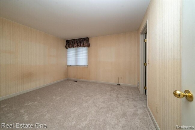 Building Photo - 37412 Legends Trail Dr