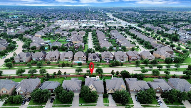 Building Photo - 3422 Stone Springs Dr