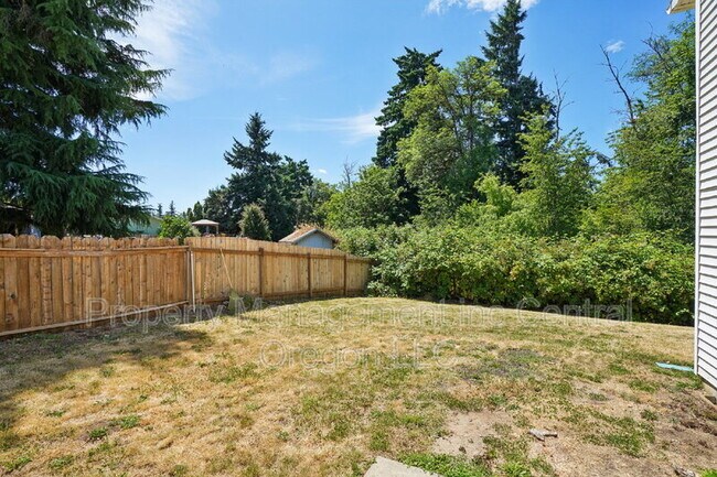 Building Photo - 2110 Baines Blvd