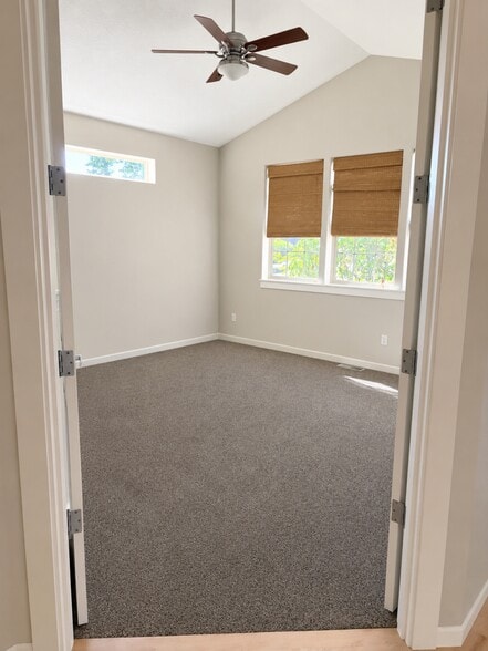 Building Photo - 404 N X St