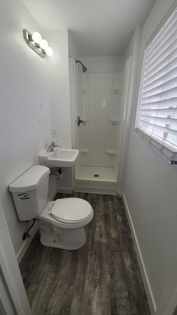 Building Photo - 13413 Minuteman Dr