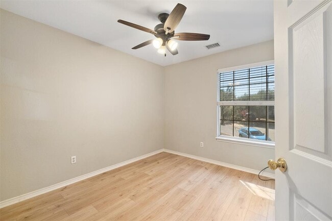 Building Photo - 808 Flatters Way