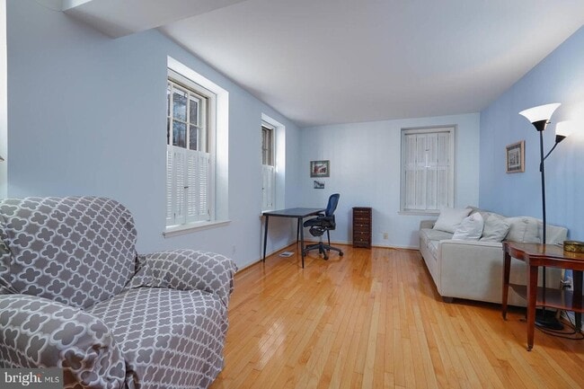 Building Photo - 3630 39th St NW