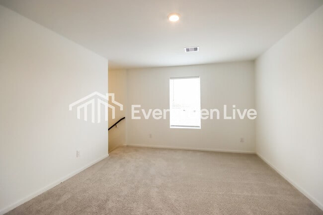 Building Photo - 19747 US-59