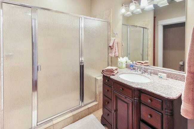 Building Photo - Parker Townhome: Luxurious Furnished Townhome, Attached 2 Car Garage, $300 Utility Fee