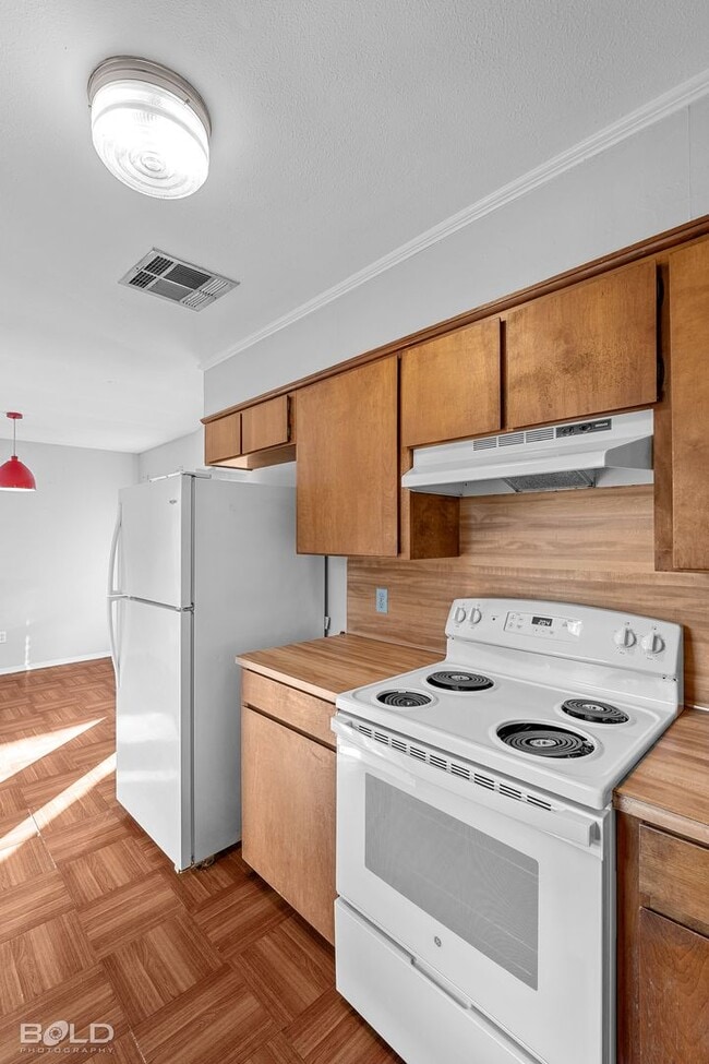 Building Photo - Charming 3-bedroom, 2-bath home in vibrant Bossier City, LA!