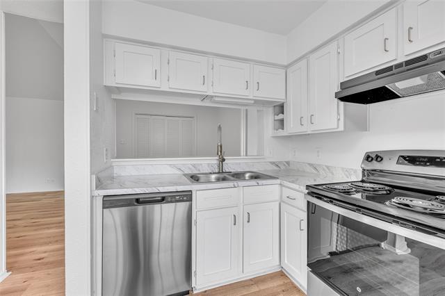 Building Photo - 6034 Stoneybrook Dr