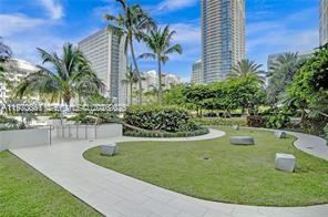 Building Photo - 950 Brickell Bay Dr