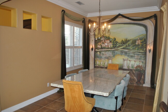 Building Photo - Gorgeous 4 Bedroom Home in the Stonebriar ...