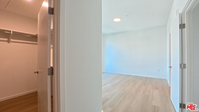 Building Photo - 5119 Colfax Ave