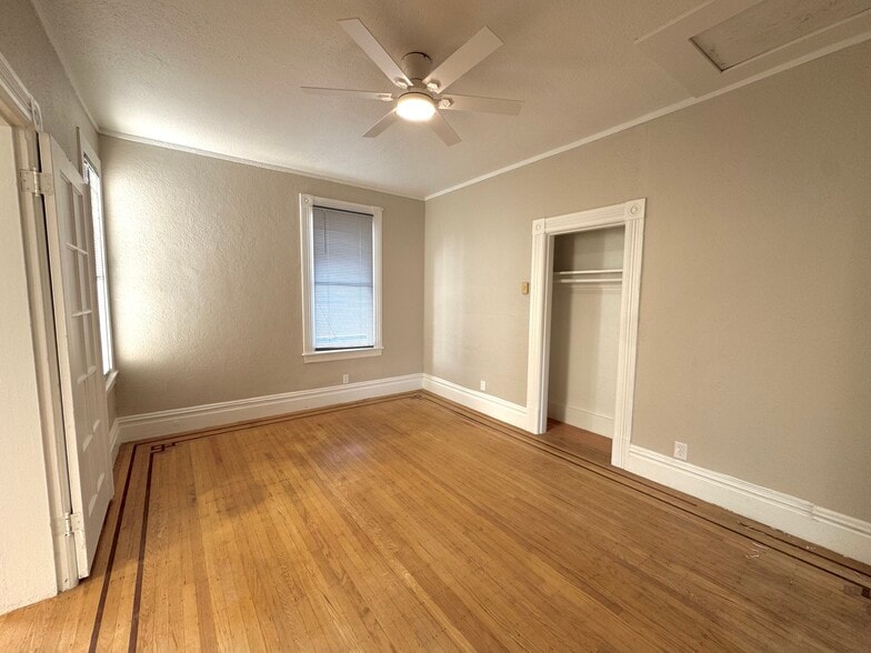 Bedroom #1 without Staging - 414 Kentucky St