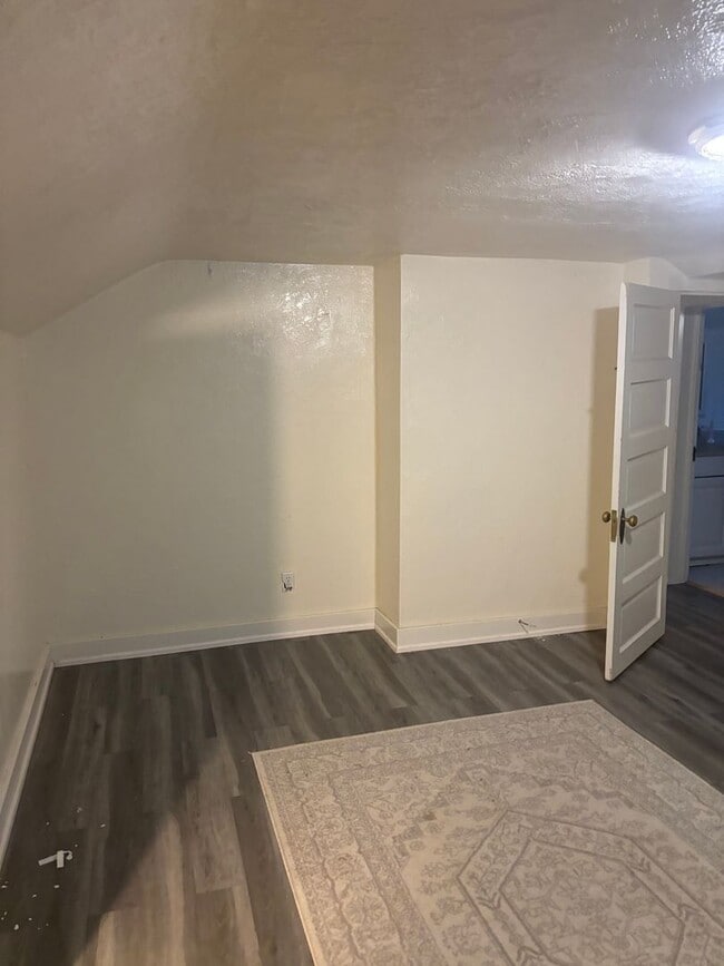 Building Photo - 2002 Baseline Rd