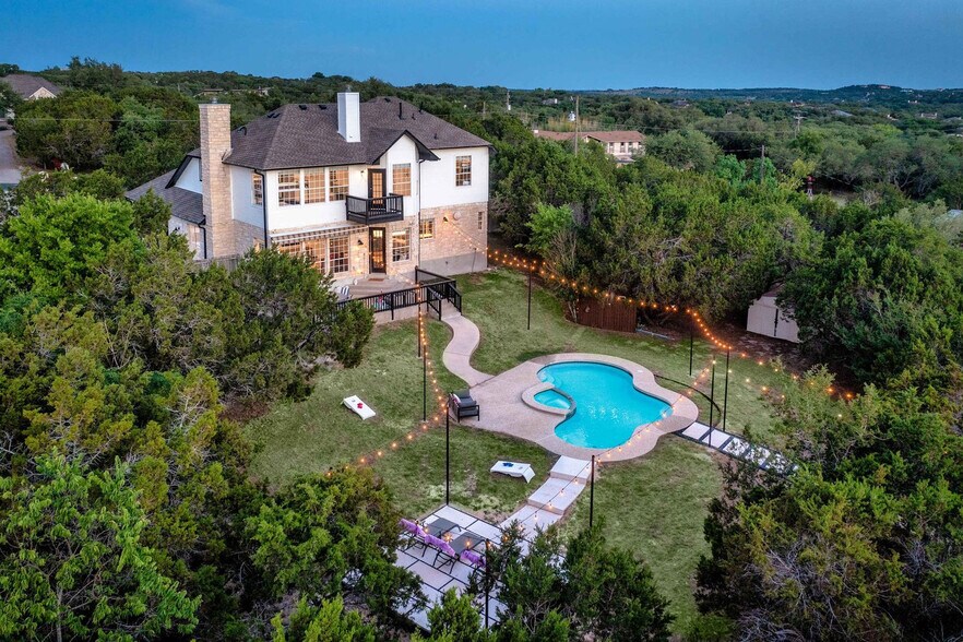 Building Photo - 8902 Feather Hill Rd