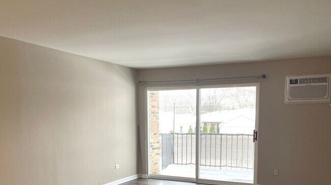 Building Photo - 1035 Higgins Quarters Dr