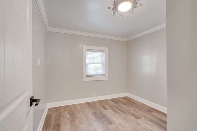 Building Photo - Three-Bed Home w/ Fenced in BackYard in the Heart of Durham