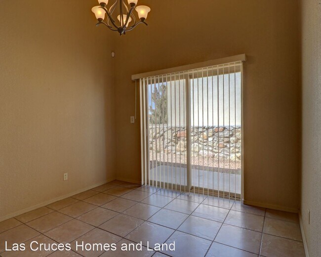 Building Photo - 2 br, 2 bath House - 1293 Mission Nuevo Un...