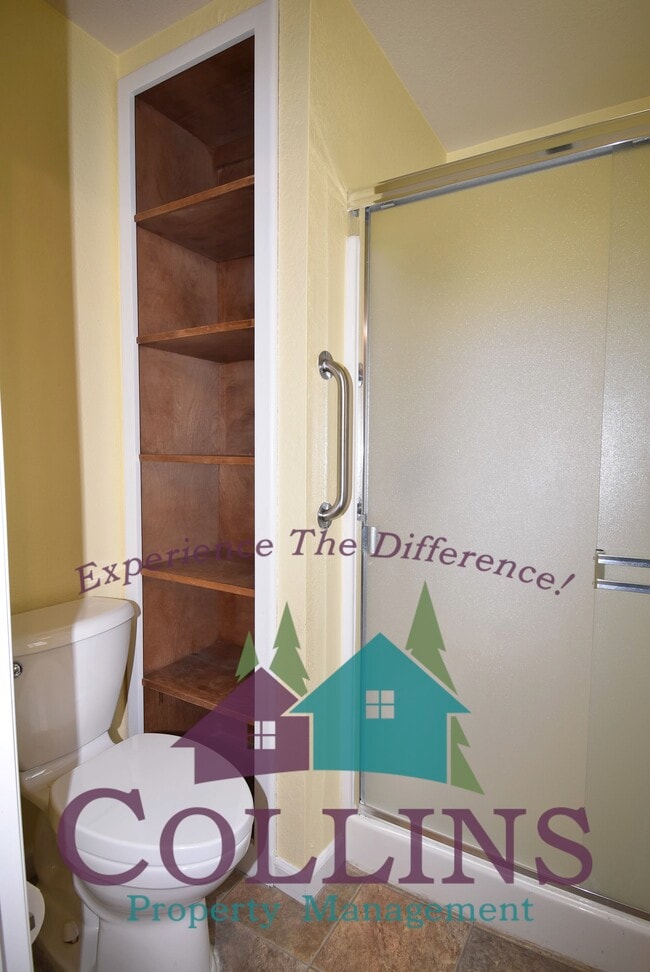 Building Photo - 116 Stanford Ct