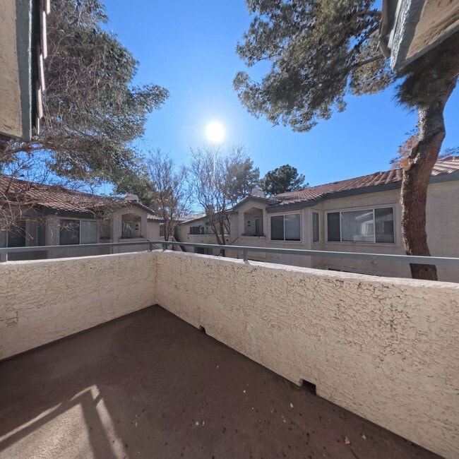 Building Photo - 3125 Casey Dr