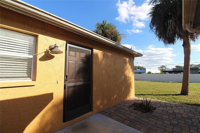 Building Photo - 5531 Palmer Blvd