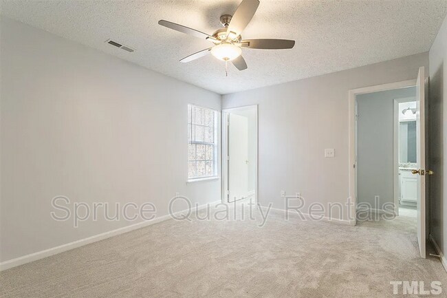 Building Photo - 54 S Engels Cir