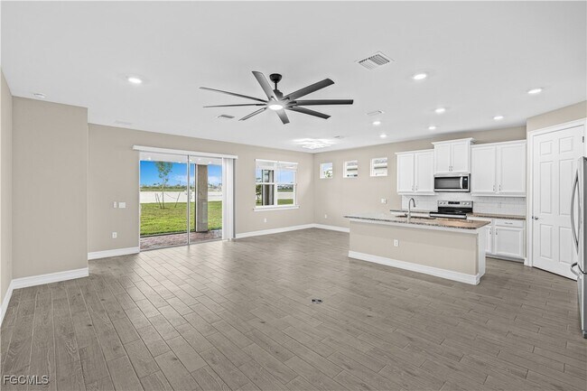 Building Photo - 879 Stonewater Lk Ter