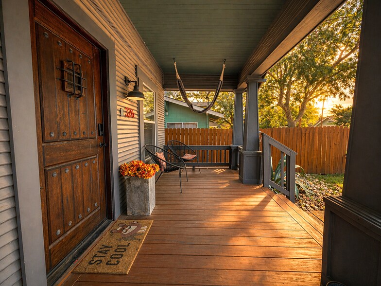 Building Photo - 326 Queen Anne Ct