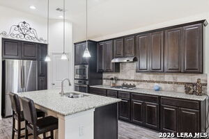 Building Photo - 12049 White River Dr