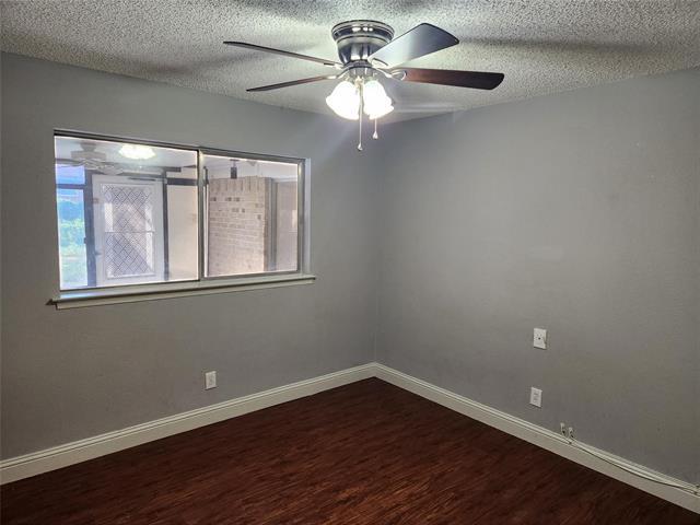 Building Photo - 3413 Urban Dr