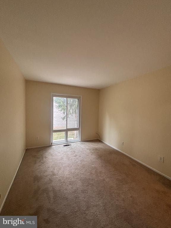 Building Photo - 10242 Ridgeline Dr