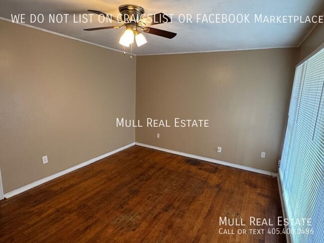 Building Photo - 1302 Carlisle Ct