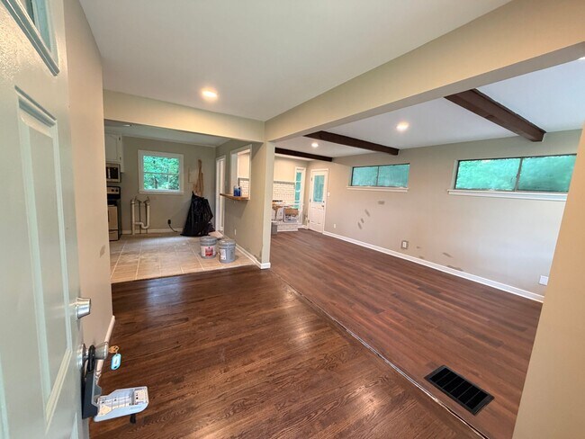 Building Photo - Fully Remodeled in the Heart of West Homewood - Welcome Home