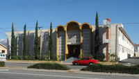 Building Photo - Townhouse Covina Apts