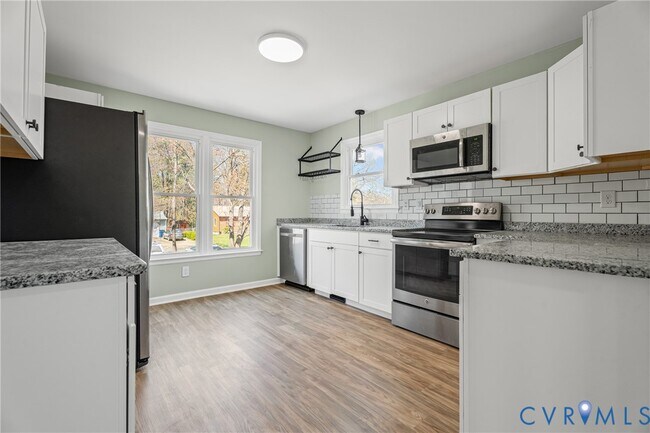 Building Photo - 11101 Timonium Dr